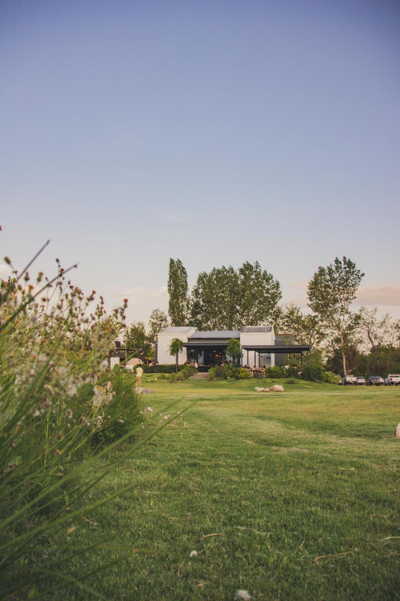 Postales Boutique Winery Hotel - Valle De Uco Colonia Las Rosas ภายนอก รูปภาพ