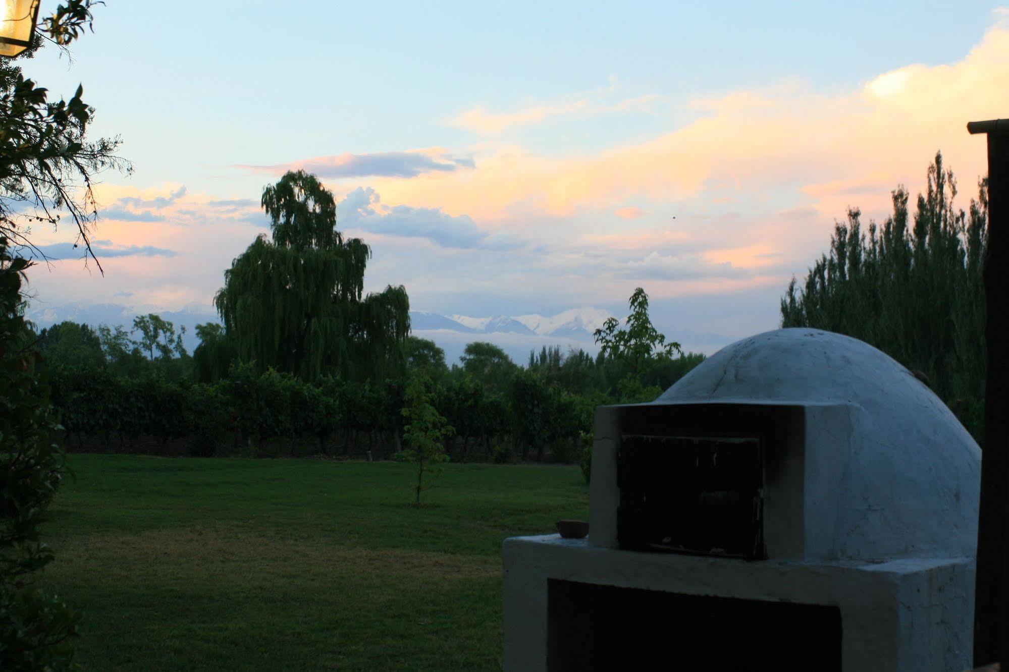 Postales Boutique Winery Hotel - Valle De Uco Colonia Las Rosas ภายนอก รูปภาพ